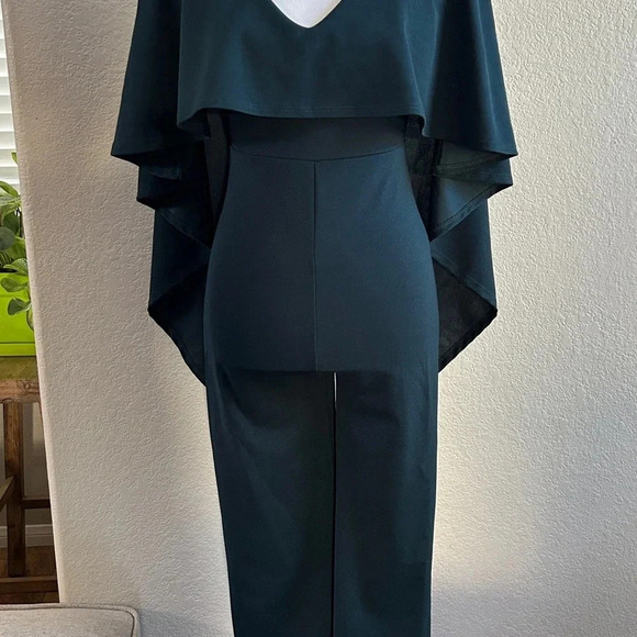 Forever 21 Green Cape Jumpsuit - Picture 5 of 7